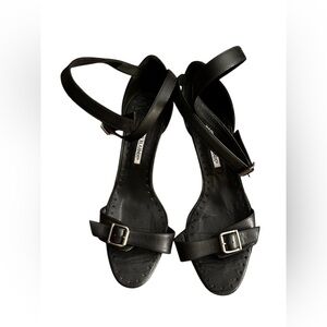 Vintage 2004 Manolo Blahnik Black Leather Stilettos Size 39